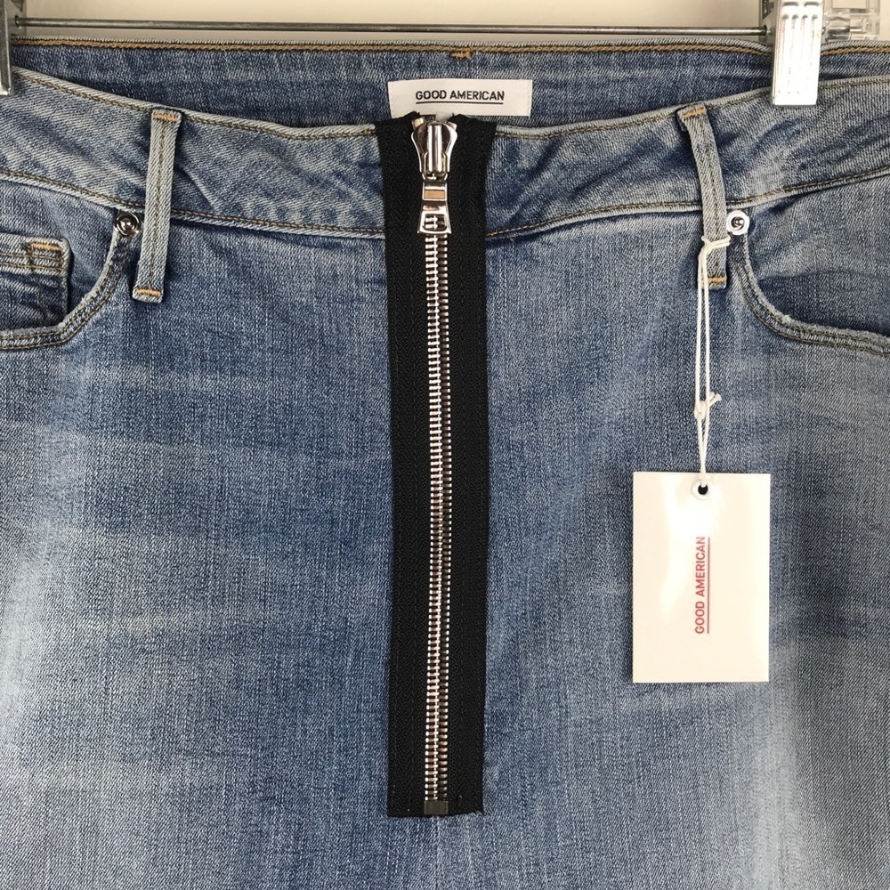 NWT Good American Light Blue Skinny Jeans - Picture 5 of 9